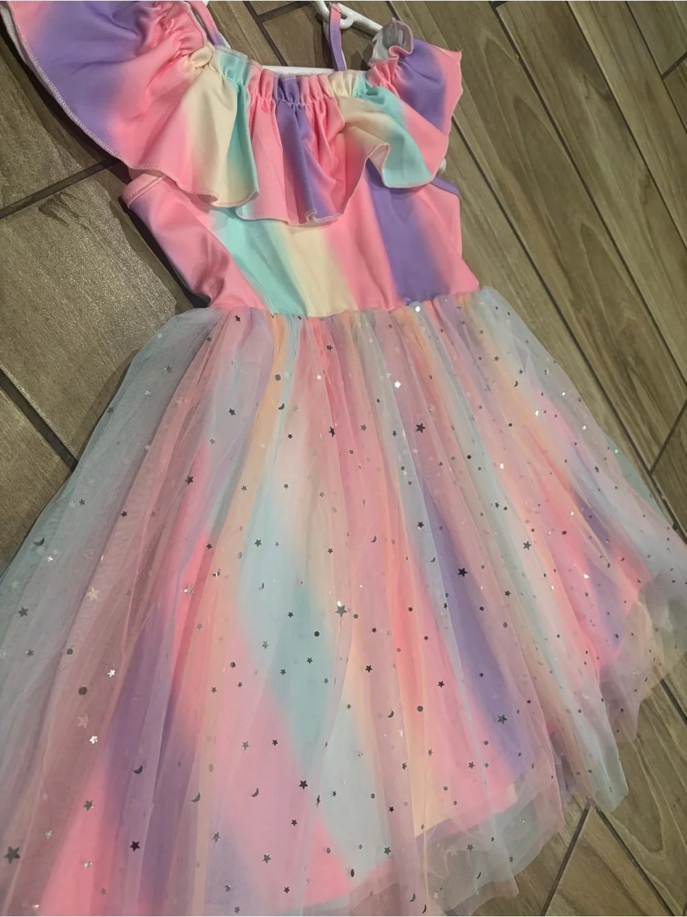 Girls dress with ombré rainbow colors with shiny star glitter like spots size 5